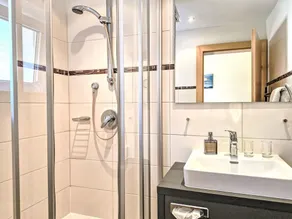 Cosy apartment for 2 guests with WIFI, TV and pets allowed - Image 2