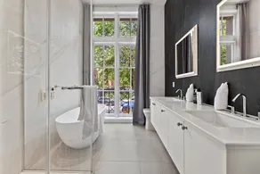 Rove Travel | Park Place I | Duplex in Gramercy - Image 4