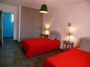 Vid foten av Ventoux, ny luftkonditionerad gite med privat pool - Image 2