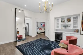 Bright & Modern Townhome at Gainey Ranch - Image 5