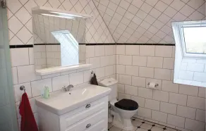 Awesome apartment in Hemse with WiFi - Image 4