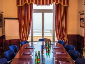 Hotel Savoy - Image 4