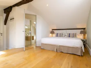 La Grenoulliere open plan family Gite near pool and gardens - Image 4