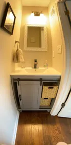 Huge home 15 min to DC 10 min to Tyson’s 4bed+den 3.5ba 2 car garage sleeps 10 - Image 3