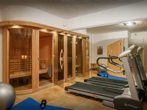 Attraente chalet adatto alle famiglie con sauna, giardino e idromassaggio | Vista sul lago | Adatto per il telelavoro - Image 2