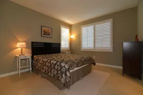 Irvine Resort Style 2 bedrooms/2 bathrooms furnished, 1 floor, attached garage - Image 4
