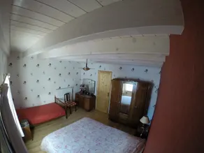 logi midt i naturen mellem skove og enge - Image 4