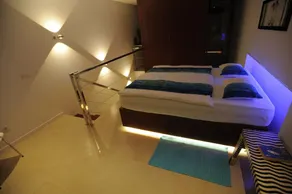 Luxury apartment, fantastic views, directly on the sea, pool, free Wi-Fi - Image 4