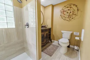 Beautiful family lodge with all the comforts of home - Image 3
