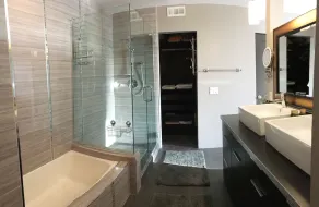 Elegant and Contemporary Downtown Home with Cozy Feeling and Private Pool - Image 3