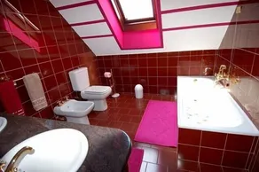 Apartamento de lujo en una villa en las orillas del lago de Orta, 8 / 10 personas - Image 2