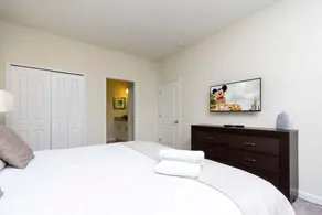 8912 ChampionsGate 6BR Home with Pool & Ensuite Bedrooms - Image 5