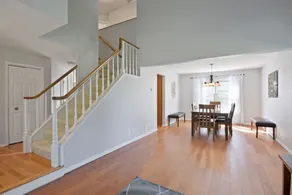 Stunning 5 BR,  2 King Bed, 2 Garage, 4 BTH Family Friendly Home with Hot Tub - Image 5