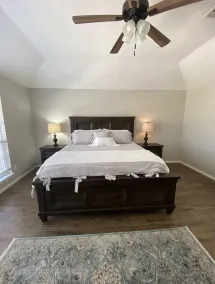 Remodeled one story building w/firepit, super close to everything - Image 3
