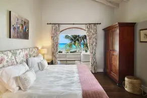 Relaxing Beachfront Home with Pool - La Paloma - Image 4