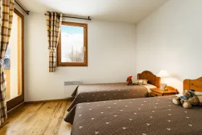 WiFi, 80 m fra skiløjperne, fitness, swimmingpool, terrasse, balkon, fjernsyn, skiopbevaring - Image 3