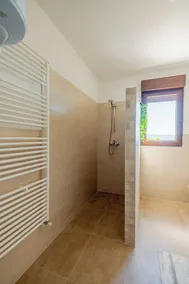 Apartamento de vacaciones con piscina privada en el pueblo de Sutivanac - Image 5
