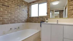 Fantastic Fishpen - Image 2