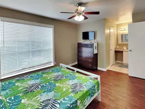 Babe's Place by Ryson Vacation Rentals - Image 4