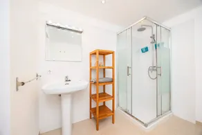 Holiday Home 'Son Veri D'abaix Derecha' with Sea View, Wi-Fi and Air Conditioning - Image 4