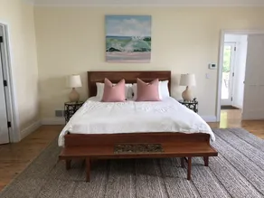 Lake Michigan Luxury Lake House with 5 private bedroom suites - Image 5