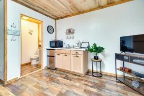 Cozy Norfork Cabin: Fishing, Kayaking & More! - Image 3