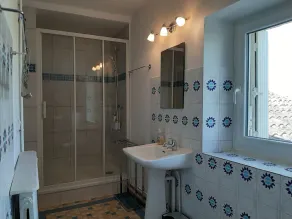 Gîte \"château les Cèdres\" 4 Pers. 90 m2, au Coeur du Vignoble - Image 2