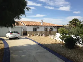 Dejlig villa i landlige omgivelser med egen privat swimmingpool og have - Image 4