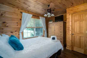 ☀️ Mtn view, Hot Tub, Fire Pit, Patio Swing, Giant Jenga,12 mi from Blue Ridge ⛰ - Image 5