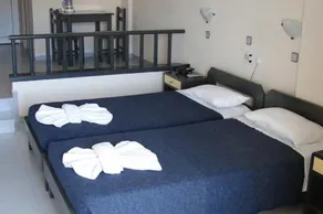 Relax Hotel - Image 5