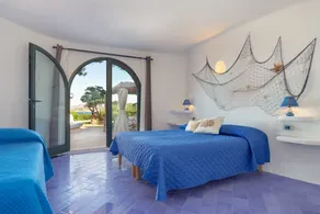Villa near the Beach with Seaview, Wi-Fi, A/C, Terrace and Garden - Image 2