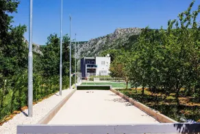 Luxury Home with Swimming Pool, Professional Tennis Court and Boccia Alley - Image 3
