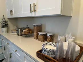Suite 9 | Historic Art City Inn - Image 3