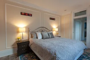 Luxuriöses, kürzlich renoviertes Uptown 1br Apt - Image 5