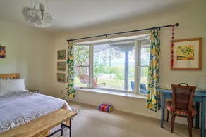 Ojai Vacation Home with Views on the East End - Image 4