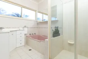 SALTY SEA Beach House - Image 3
