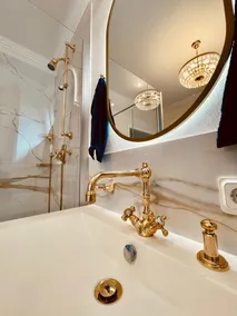 Vacation apartment 'Deluxe Apartement Lot54' with private terrace, WiFi and streaming services - Image 3