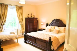 Northolme Hall - Large Country Mansion with Indoor Pool - Image 5