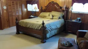Pine Lake Country Home - Image 5