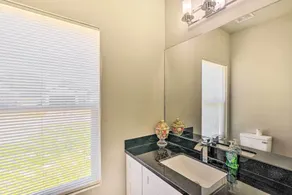 7 Mi to Gulf: Family Home w/ Yard in Texas City - Image 3