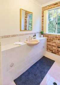 5acres, 5bdr, Hunter Valley Vineyards, Fireplace, Pool, Secluded, Nature views - Image 4