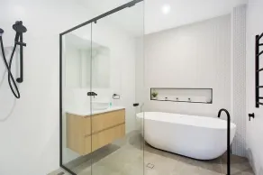 ELITE HOLIDAY HOMES - KEY WEST @ BROADBEACH - Image 4