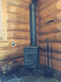 Cabin1 - Une belle cabane en rondins au cœur des montagnes Rocheuses canadiennes - Image 2