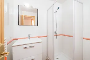 Villa familiar \"Ses Llegitimes\" con piscina - Image 4