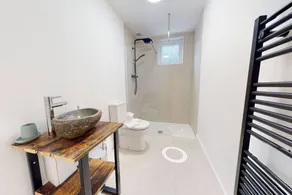 De Parys Self-Catering Flat 2 in Bedford - Image 5