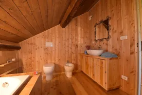 4 Bedroom Stunning Home In Tiglieto - Image 2