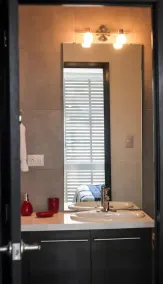 NEW COZY APARTMENT, zona 4, GREAT LOCATION!! - Image 3