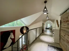 Modern Muskoka Gem with Gorgeous Lake View, Sleeps 10 -Minimum Stay 28 days - Image 2