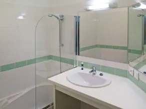 Cosy apartment for 4 people with pool, WIFI, TV, terrace and pets allowed - Image 2