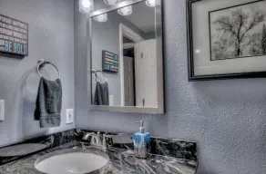 Newly renovated entire home in the Rocky Mountains - Image 4